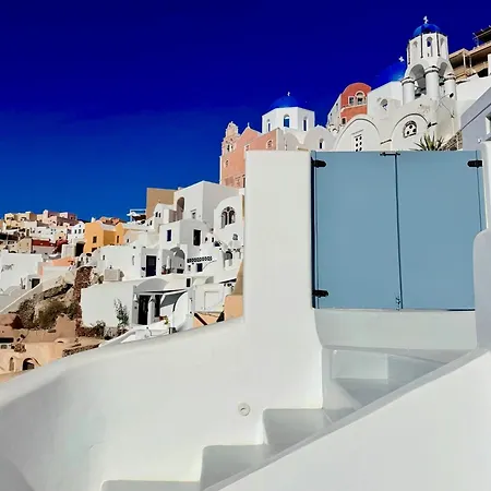Little Rock - Oia (Santorini)