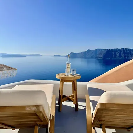 Little Rock - Villa Oia (Santorini)